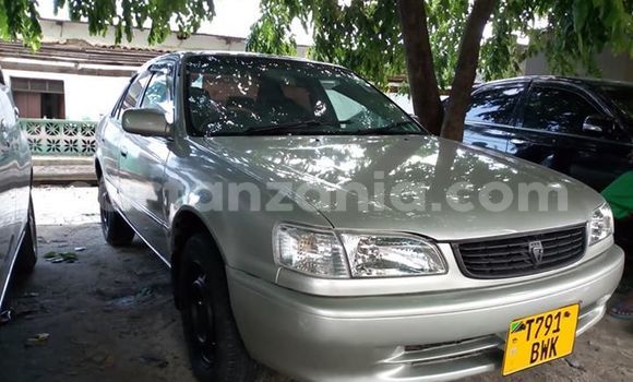 Nunua Ilio tumika Toyota Corolla Fedha Gari ndani ya Dar es Salaam nchini Dar es Salaam Nunua Ilio tumika Toyota Corolla Fedha Gari ndani ya Dar es Salaam nchini Dar es Salaam