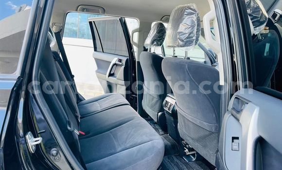 Nunua Imported Toyota Land Cruiser Prado Nyeusi Gari ndani ya Dar es Salaam nchini Dar es Salaam Nunua Imported Toyota Land Cruiser Prado Nyeusi Gari ndani ya Dar es Salaam nchini Dar es Salaam