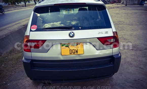 Nunua Ilio tumika BMW X3 Fedha Gari ndani ya Dar es Salaam nchini Dar es Salaam Nunua Ilio tumika BMW X3 Fedha Gari ndani ya Dar es Salaam nchini Dar es Salaam