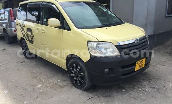Nunua Ilio tumika Toyota Noah Nyingine Gari ndani ya Dar es Salaam nchini Dar es Salaam Nunua Ilio tumika Toyota Noah Nyingine Gari ndani ya Dar es Salaam nchini Dar es Salaam