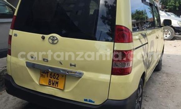Nunua Ilio tumika Toyota Noah Nyingine Gari ndani ya Dar es Salaam nchini Dar es Salaam Nunua Ilio tumika Toyota Noah Nyingine Gari ndani ya Dar es Salaam nchini Dar es Salaam