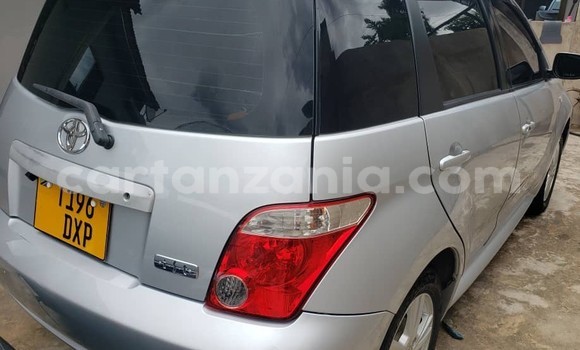 Nunua Ilio tumika Toyota IST Fedha Gari ndani ya Dar es Salaam nchini Dar es Salaam Nunua Ilio tumika Toyota IST Fedha Gari ndani ya Dar es Salaam nchini Dar es Salaam
