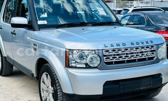 Buy Import Land Rover Discovery Silver Car in Dar es Salaam in Dar es Salaam Buy Import Land Rover Discovery Silver Car in Dar es Salaam in Dar es Salaam