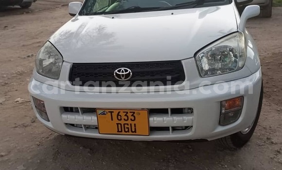 Nunua Ilio tumika Toyota RAV4 Nyeupe Gari ndani ya Dar es Salaam nchini Dar es Salaam Nunua Ilio tumika Toyota RAV4 Nyeupe Gari ndani ya Dar es Salaam nchini Dar es Salaam