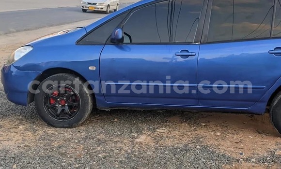 Buy Used Toyota Spacio Blue Car in Dar es Salaam in Dar es Salaam