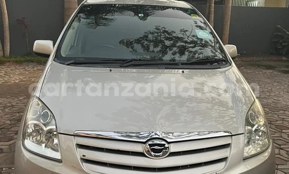 Buy Used Toyota Spacio Silver Car in Dar es Salaam in Dar es Salaam Buy Used Toyota Spacio Silver Car in Dar es Salaam in Dar es Salaam