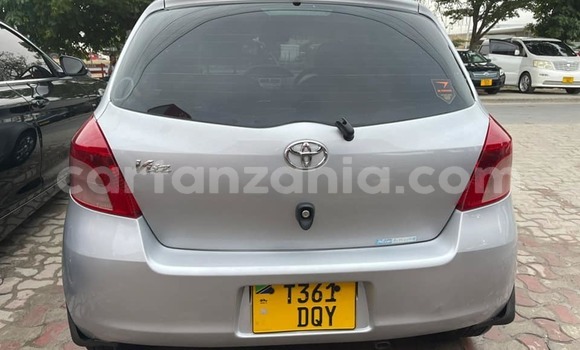 Nunua Ilio tumika Toyota Vitz Fedha Gari ndani ya Dar es Salaam nchini Dar es Salaam Nunua Ilio tumika Toyota Vitz Fedha Gari ndani ya Dar es Salaam nchini Dar es Salaam