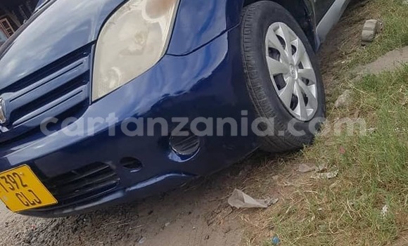 Buy Used Toyota IST Blue Car in Dar es Salaam in Dar es Salaam