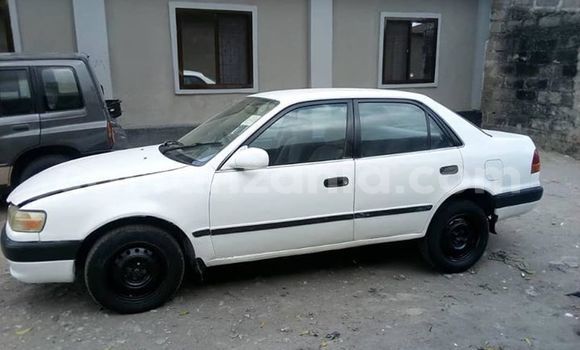 Nunua Ilio tumika Toyota Corolla Nyeupe Gari ndani ya Dar es Salaam nchini Dar es Salaam Nunua Ilio tumika Toyota Corolla Nyeupe Gari ndani ya Dar es Salaam nchini Dar es Salaam