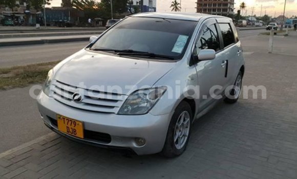 Nunua Ilio tumika Toyota IST Fedha Gari ndani ya Dar es Salaam nchini Dar es Salaam Nunua Ilio tumika Toyota IST Fedha Gari ndani ya Dar es Salaam nchini Dar es Salaam