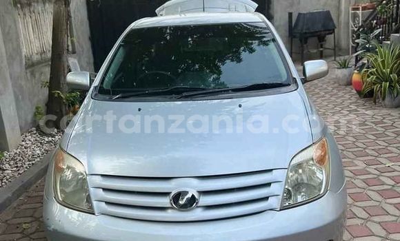 Nunua Ilio tumika Toyota IST Fedha Gari ndani ya Dar es Salaam nchini Dar es Salaam Nunua Ilio tumika Toyota IST Fedha Gari ndani ya Dar es Salaam nchini Dar es Salaam