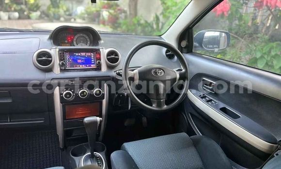 Buy Used Toyota IST Silver Car in Dar es Salaam in Dar es Salaam Buy Used Toyota IST Silver Car in Dar es Salaam in Dar es Salaam