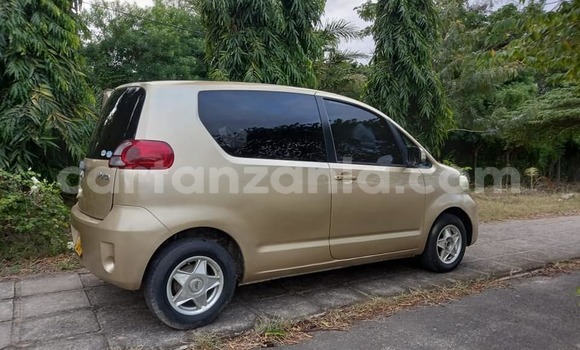 Buy Used Toyota Porte Brown Car in Dar es Salaam in Dar es Salaam Buy Used Toyota Porte Brown Car in Dar es Salaam in Dar es Salaam