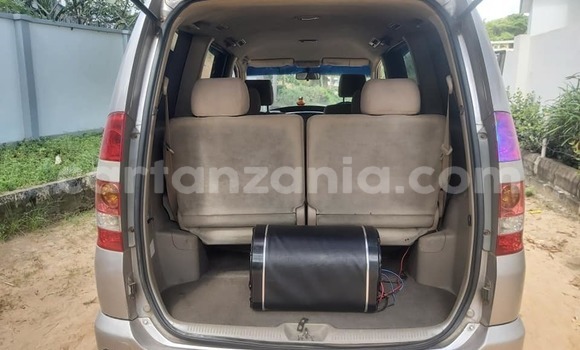 Buy Used Toyota Noah Other Car in Dar es Salaam in Dar es Salaam Buy Used Toyota Noah Other Car in Dar es Salaam in Dar es Salaam