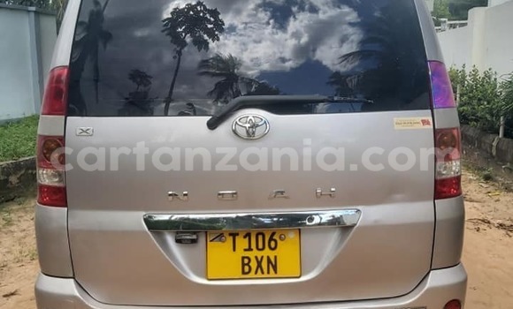 Buy Used Toyota Noah Other Car in Dar es Salaam in Dar es Salaam Buy Used Toyota Noah Other Car in Dar es Salaam in Dar es Salaam