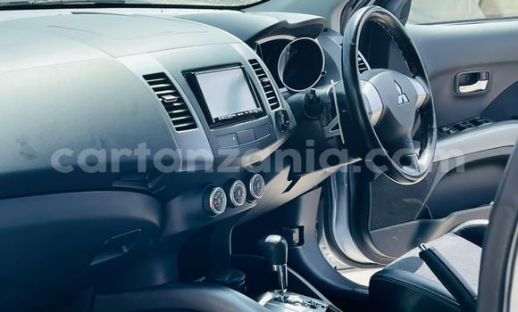 Nunua Imported Mitsubishi Outlander Fedha Gari ndani ya Dar es Salaam nchini Dar es Salaam Nunua Imported Mitsubishi Outlander Fedha Gari ndani ya Dar es Salaam nchini Dar es Salaam