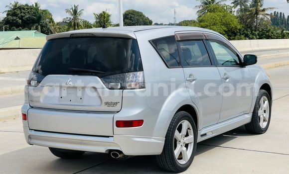 Nunua Imported Mitsubishi Outlander Fedha Gari ndani ya Dar es Salaam nchini Dar es Salaam Nunua Imported Mitsubishi Outlander Fedha Gari ndani ya Dar es Salaam nchini Dar es Salaam
