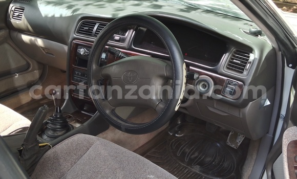 Buy Used Toyota Mark II White Car in Dar es Salaam in Dar es Salaam Buy Used Toyota Mark II White Car in Dar es Salaam in Dar es Salaam