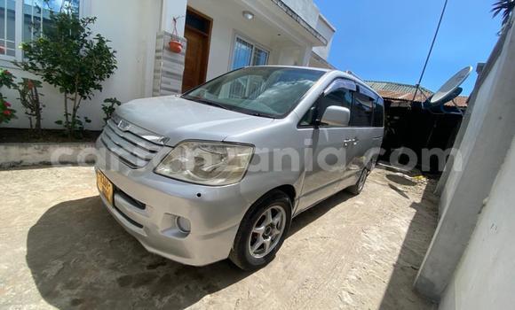 Nunua Ilio tumika Toyota Noah Fedha Gari ndani ya Dar es Salaam nchini Dar es Salaam Nunua Ilio tumika Toyota Noah Fedha Gari ndani ya Dar es Salaam nchini Dar es Salaam