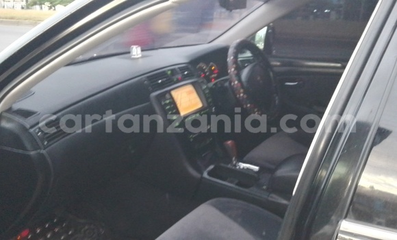 Nunua Ilio tumika Toyota Crown Nyeusi Gari ndani ya Dar es Salaam nchini Dar es Salaam Nunua Ilio tumika Toyota Crown Nyeusi Gari ndani ya Dar es Salaam nchini Dar es Salaam