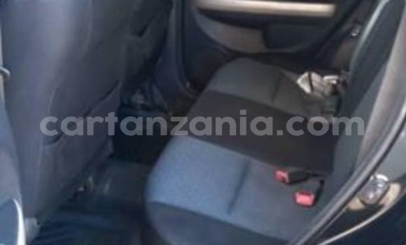 Buy Used Toyota IST Black Car in Dar es Salaam in Dar es Salaam Buy Used Toyota IST Black Car in Dar es Salaam in Dar es Salaam