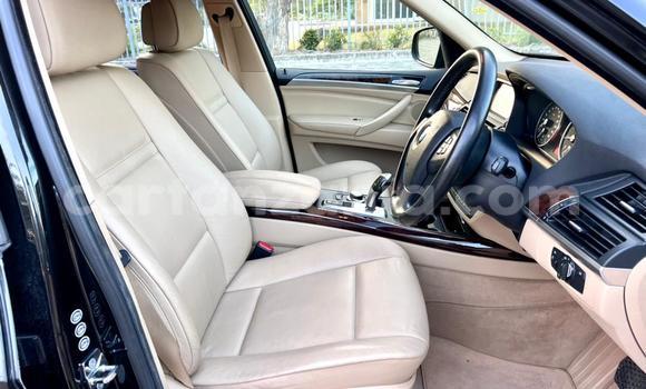 Nunua Imported BMW X5 Nyeusi Gari ndani ya Dar es Salaam nchini Dar es Salaam Nunua Imported BMW X5 Nyeusi Gari ndani ya Dar es Salaam nchini Dar es Salaam