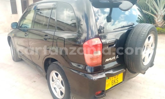 Nunua Ilio tumika Toyota RAV4 Nyeusi Gari ndani ya Dar es Salaam nchini Dar es Salaam Nunua Ilio tumika Toyota RAV4 Nyeusi Gari ndani ya Dar es Salaam nchini Dar es Salaam