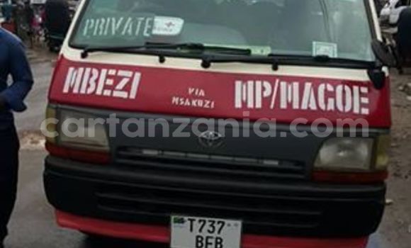 Buy Used Toyota Hiace Red Car in Dar es Salaam in Dar es Salaam Buy Used Toyota Hiace Red Car in Dar es Salaam in Dar es Salaam