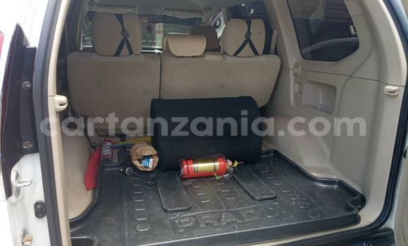 Buy Used Toyota Land Cruiser Prado White Car in Dar es Salaam in Dar es Salaam Buy Used Toyota Land Cruiser Prado White Car in Dar es Salaam in Dar es Salaam