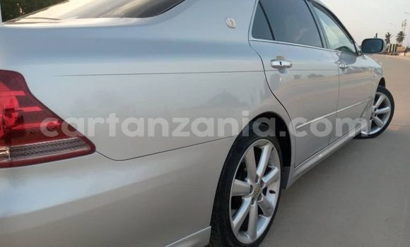 Buy Used Toyota Crown Silver Car in Dar es Salaam in Dar es Salaam Buy Used Toyota Crown Silver Car in Dar es Salaam in Dar es Salaam