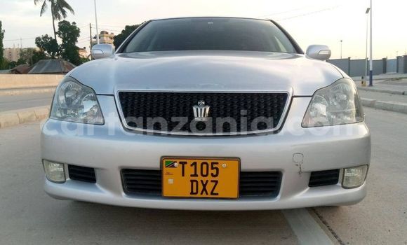 Buy Used Toyota Crown Silver Car in Dar es Salaam in Dar es Salaam Buy Used Toyota Crown Silver Car in Dar es Salaam in Dar es Salaam