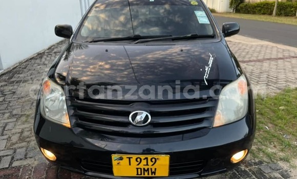 Buy Used Toyota IST Black Car in Dar es Salaam in Dar es Salaam