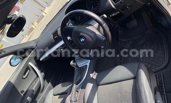 Nunua Ilio tumika BMW 1-Series Nyeupe Gari ndani ya Dar es Salaam nchini Dar es Salaam Nunua Ilio tumika BMW 1-Series Nyeupe Gari ndani ya Dar es Salaam nchini Dar es Salaam