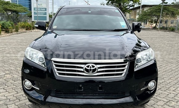 Nunua Ilio tumika Toyota Vanguard Nyeusi Gari ndani ya Dar es Salaam nchini Dar es Salaam Nunua Ilio tumika Toyota Vanguard Nyeusi Gari ndani ya Dar es Salaam nchini Dar es Salaam