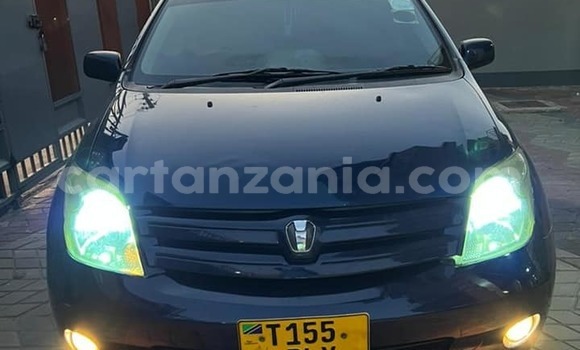 Buy Used Toyota IST Blue Car in Dar es Salaam in Dar es Salaam