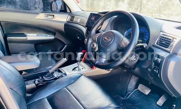 Nunua Ilio tumika Subaru Forester Nyeusi Gari ndani ya Dar es Salaam nchini Dar es Salaam Nunua Ilio tumika Subaru Forester Nyeusi Gari ndani ya Dar es Salaam nchini Dar es Salaam