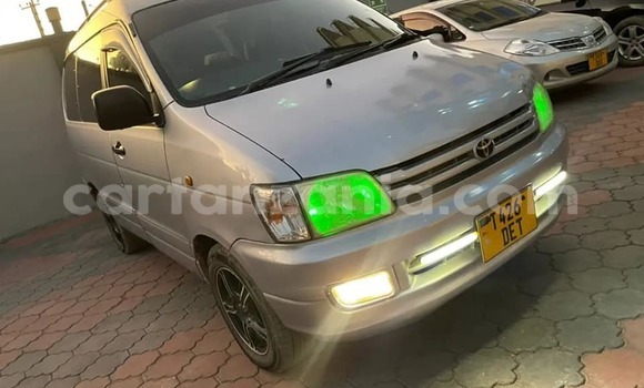 Buy Used Toyota Noah Silver Car in Dar es Salaam in Dar es Salaam Buy Used Toyota Noah Silver Car in Dar es Salaam in Dar es Salaam