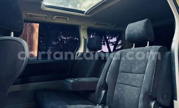 Nunua Ilio tumika Toyota Alphard Nyeusi Gari ndani ya Dar es Salaam nchini Dar es Salaam Nunua Ilio tumika Toyota Alphard Nyeusi Gari ndani ya Dar es Salaam nchini Dar es Salaam