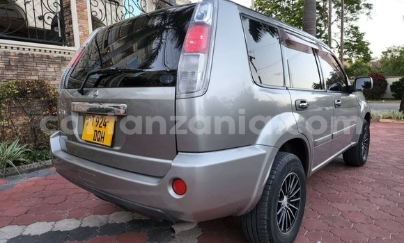 Buy Used Nissan X–Trail Silver Car in Dar es Salaam in Dar es Salaam