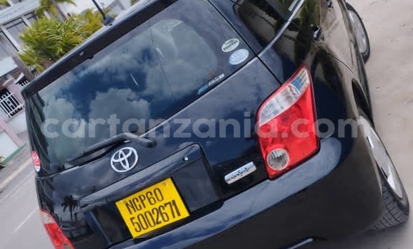 Nunua Mpya Toyota IST Nyeusi Gari ndani ya Dar es Salaam nchini Dar es Salaam