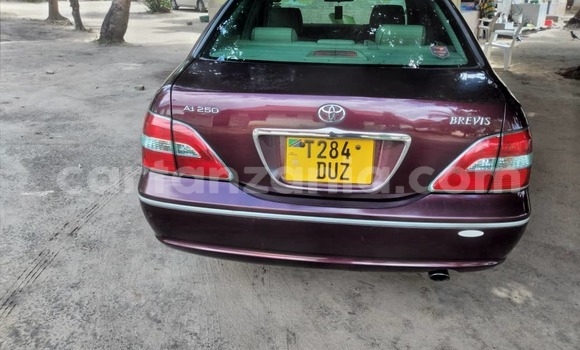 Nunua Ilio tumika Toyota Brevis Nyekundu Gari ndani ya Dar es Salaam nchini Dar es Salaam Nunua Ilio tumika Toyota Brevis Nyekundu Gari ndani ya Dar es Salaam nchini Dar es Salaam
