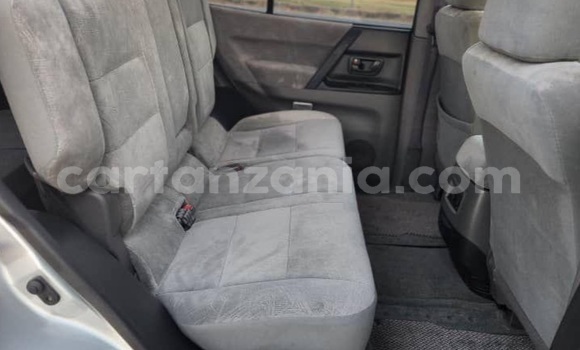 Buy Import Mitsubishi Pajero Silver Car in Dar es Salaam in Dar es Salaam Buy Import Mitsubishi Pajero Silver Car in Dar es Salaam in Dar es Salaam