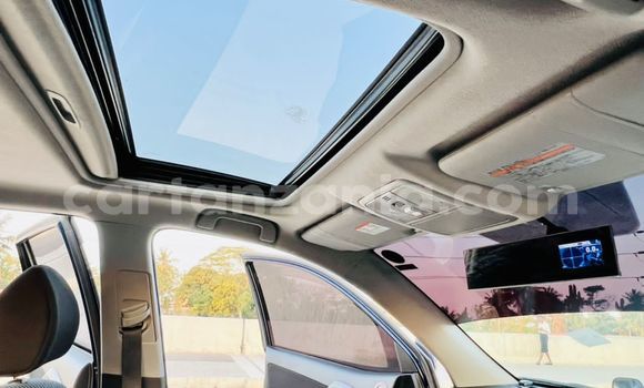 Nunua Imported Toyota RAV4 Bluu Gari ndani ya Dar es Salaam nchini Dar es Salaam Nunua Imported Toyota RAV4 Bluu Gari ndani ya Dar es Salaam nchini Dar es Salaam