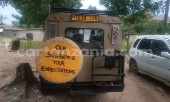 Buy Used Toyota Land Cruiser Brown Car in Dar es Salaam in Dar es Salaam Buy Used Toyota Land Cruiser Brown Car in Dar es Salaam in Dar es Salaam