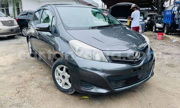 Buy Used Toyota Vitz Blue Car in Dar es Salaam in Dar es Salaam Buy Used Toyota Vitz Blue Car in Dar es Salaam in Dar es Salaam