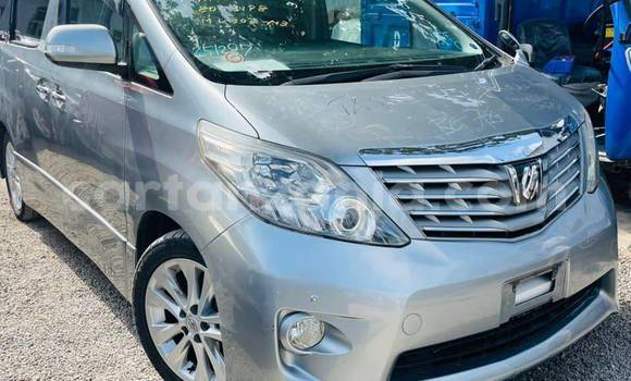 Buy Used Toyota Alphard Silver Car in Dar es Salaam in Dar es Salaam