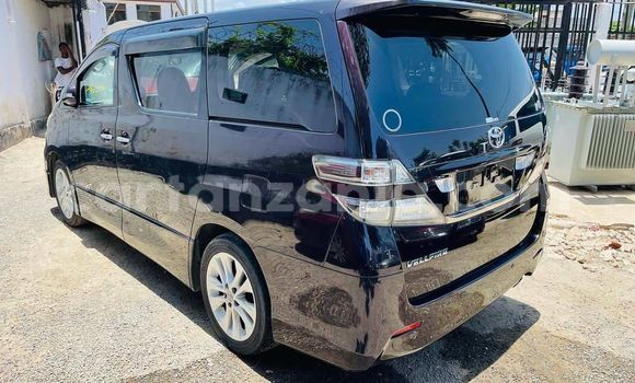 Buy Used Toyota Vellfire Other Car in Dar es Salaam in Dar es Salaam