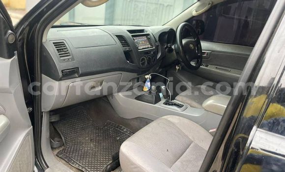 Buy Used Toyota Hilux Black Car in Dar es Salaam in Dar es Salaam Buy Used Toyota Hilux Black Car in Dar es Salaam in Dar es Salaam