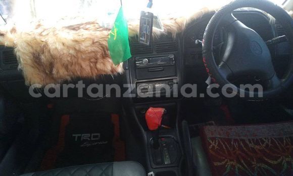 Buy Used Toyota Carina White Car in Dar es Salaam in Dar es Salaam Buy Used Toyota Carina White Car in Dar es Salaam in Dar es Salaam