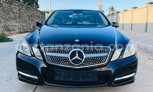 Buy Used Mercedes-Benz E-Classe Black Car in Dar es Salaam in Dar es Salaam Buy Used Mercedes-Benz E-Classe Black Car in Dar es Salaam in Dar es Salaam